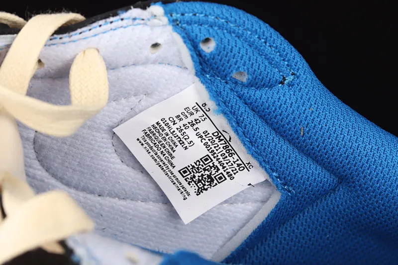 All Categories Air Jordan Jordan Series Basketball Shoes Air Jordan 1 Low L Version Travis Scott x Air Jordan 1 High OG AJ1 Lightning Undercut Low DM7866-140